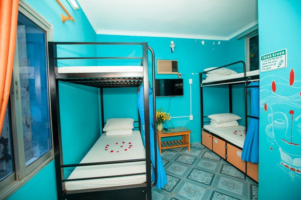 Halong Party Hostel Халонг Екстер'єр фото
