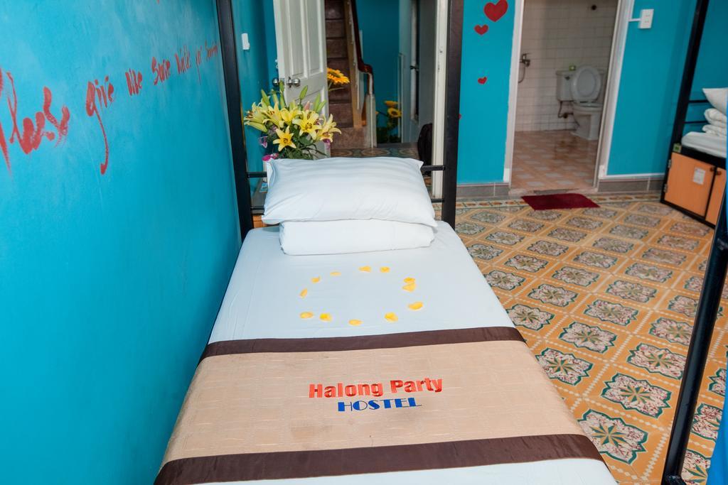 Halong Party Hostel Халонг Екстер'єр фото