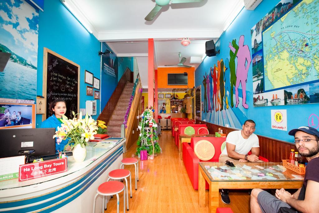 Halong Party Hostel Халонг Екстер'єр фото