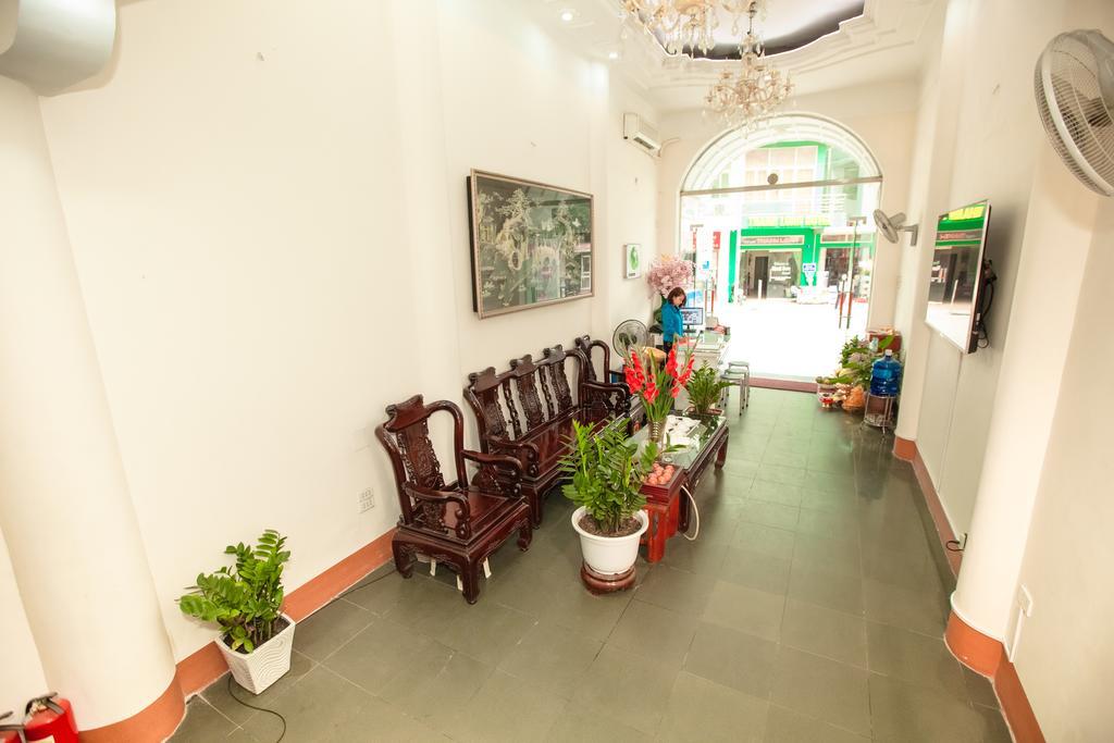 Halong Party Hostel Халонг Екстер'єр фото